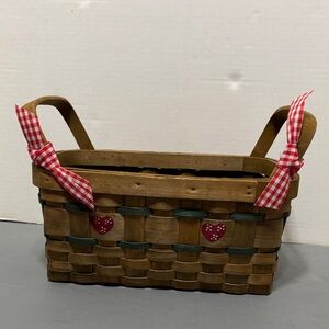 Two handled country basket